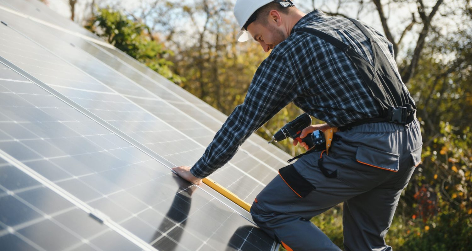 Maintenance et entretien des systèmes solaires